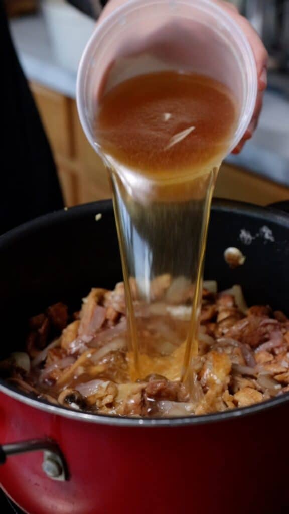 deglazing pot with vegan beef broth