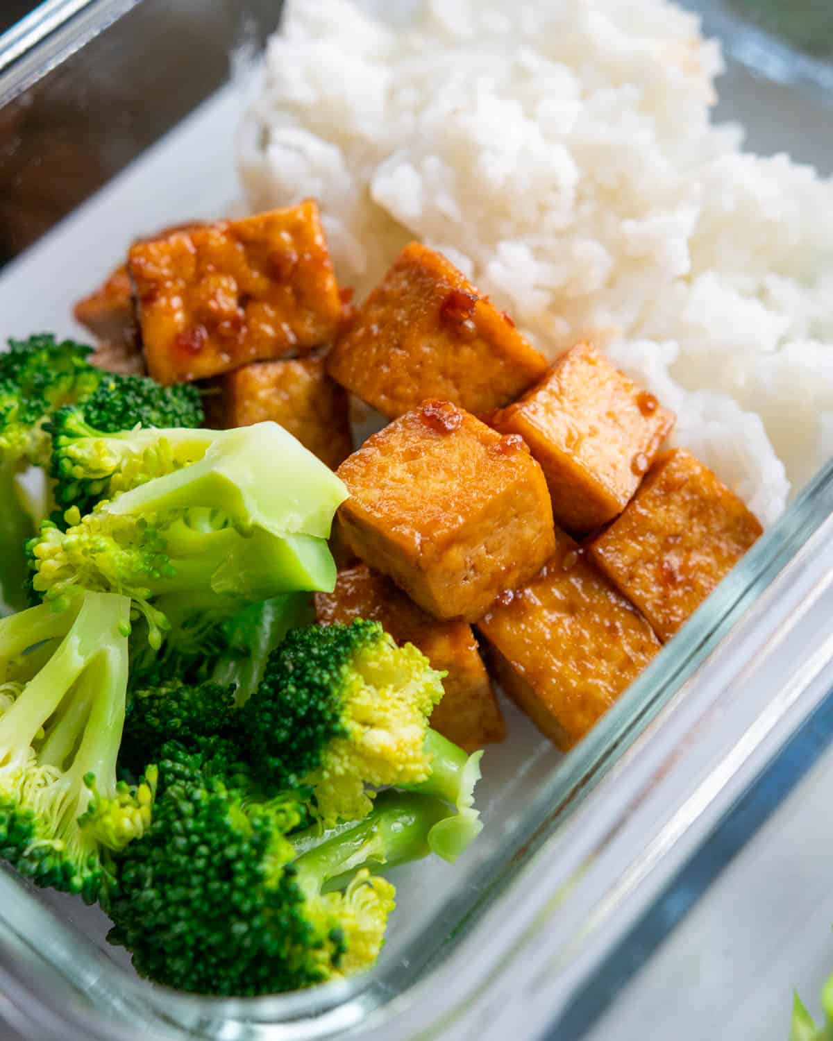 closeup up teriyaki tofu