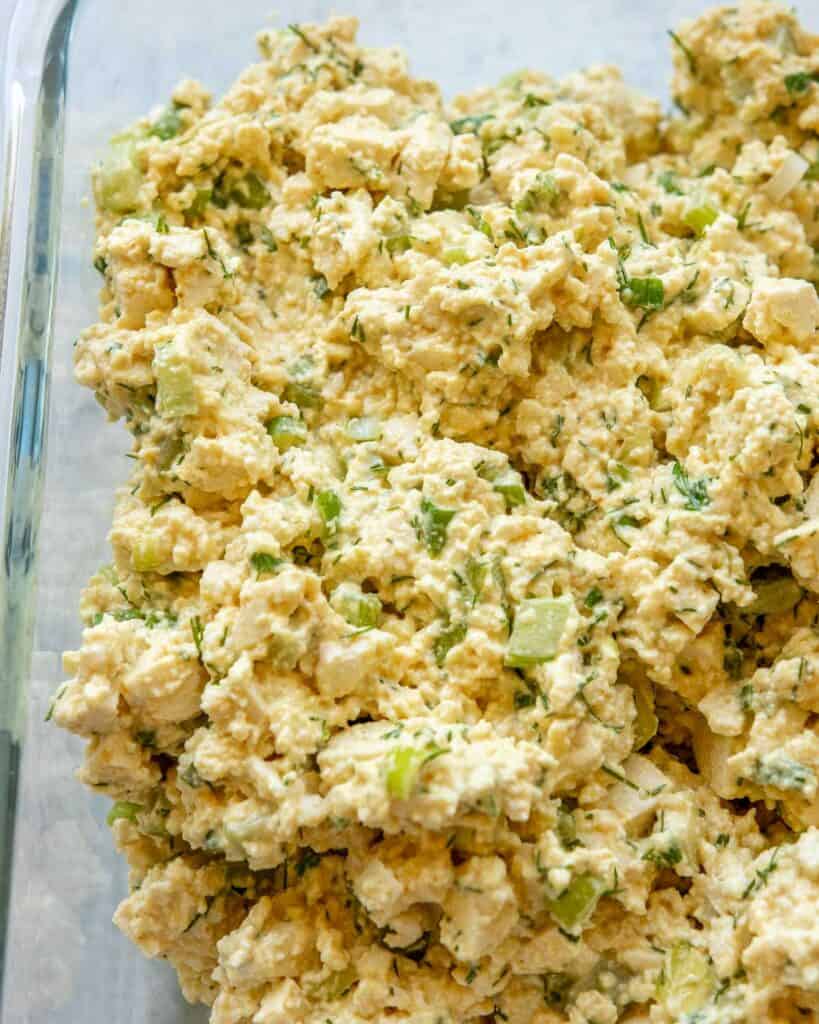 A closeup shot of the vegan egg salad, to show the texture.
