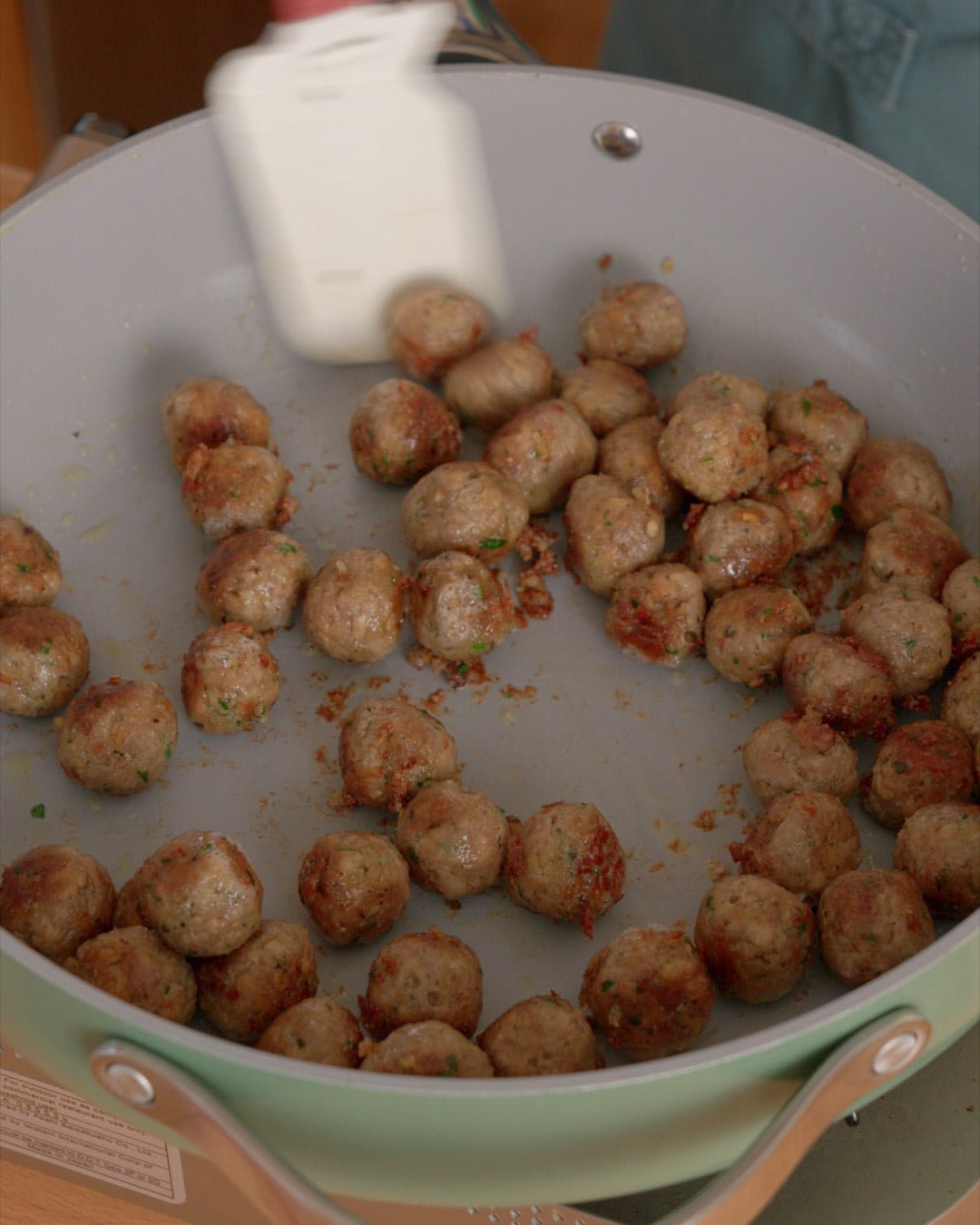 browned vegan meatballs