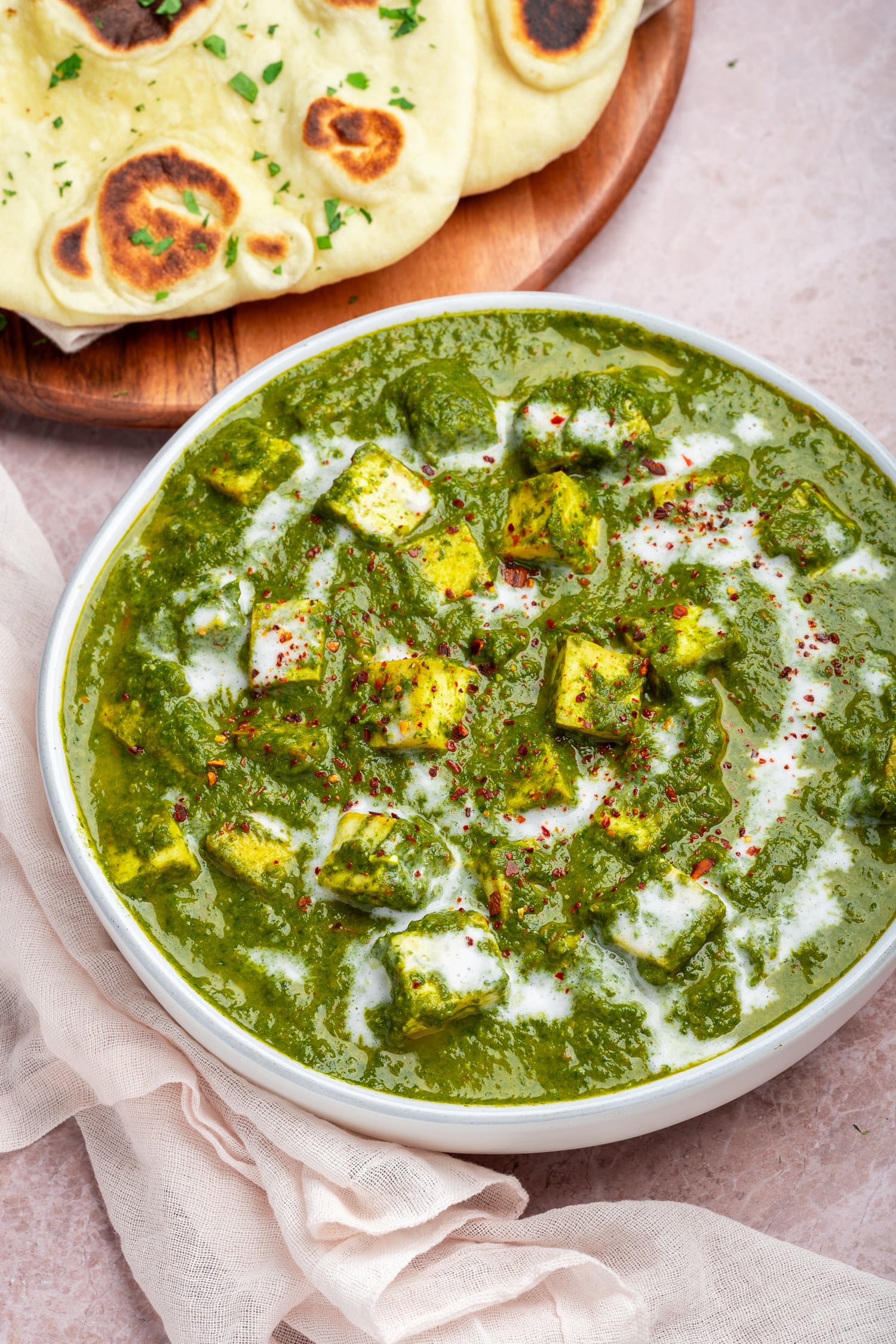 bowl of vegan palak paneer